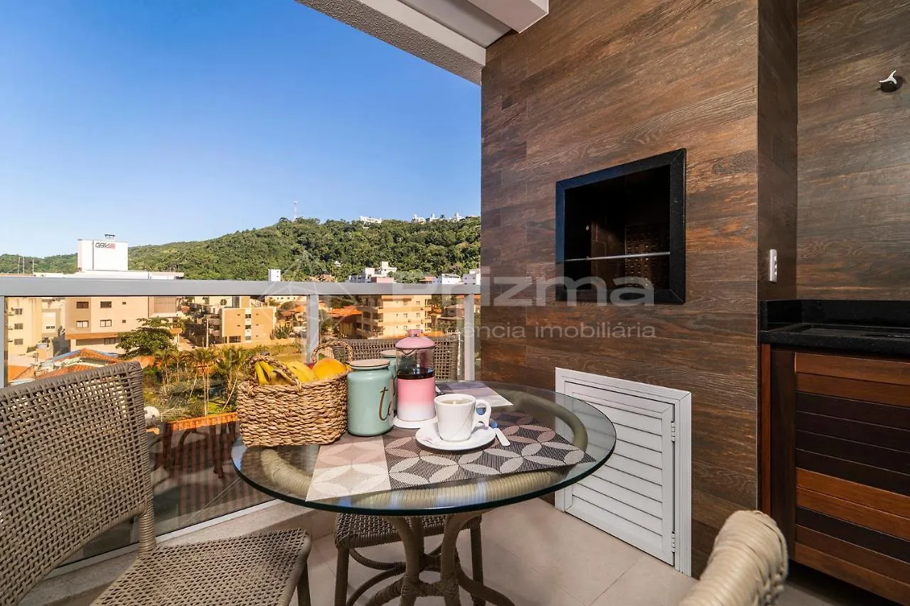 Mario Guilherme - Apto - 303 - Lindo Apartamento Condominio De Alto Padrao Com Piscina E Academia. Bombinhas Brazílie
