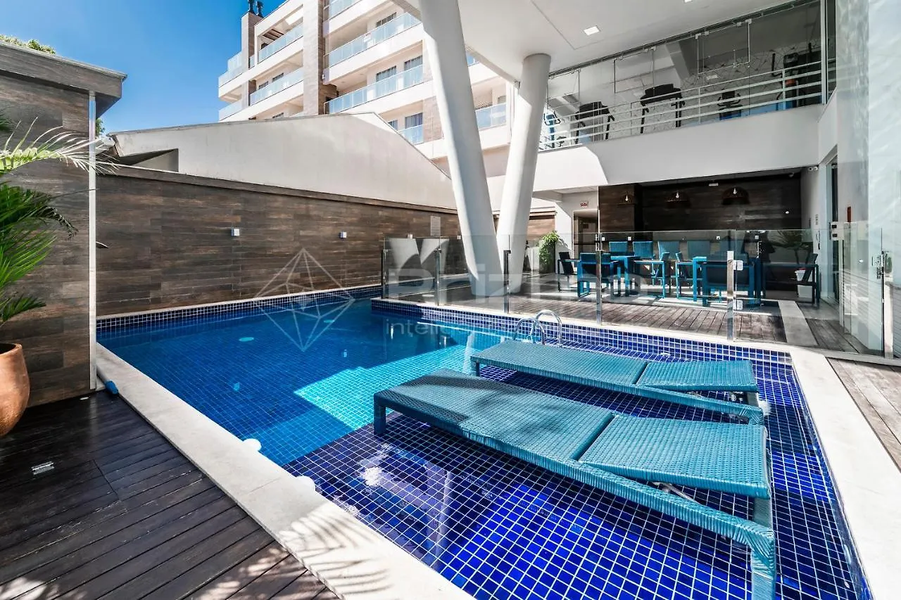 Mario Guilherme - Apto - 303 - Lindo Apartamento Condominio De Alto Padrao Com Piscina E Academia. Bombinhas 0*,  Brasile